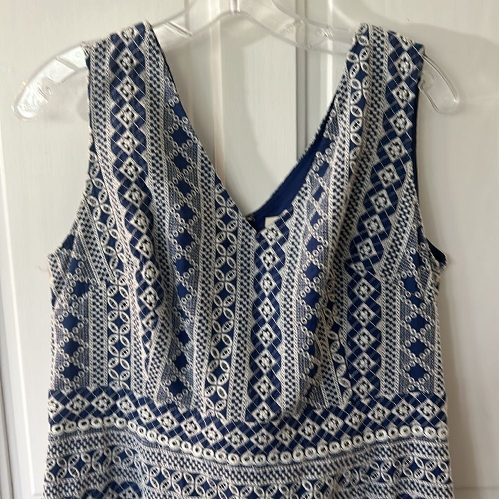 BODEN SLEEVELESS EMBROIDERED DRESS - Picture 3 of 9